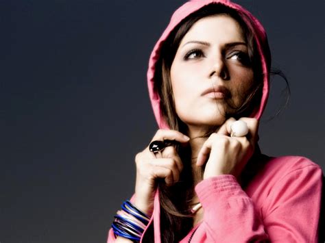 Il Concerto di Hadiqa Kiani: Un Inno al Fascino Pakistanese!