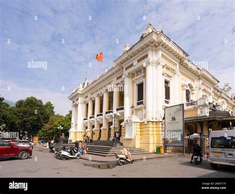 Viva Volumnia! Il concerto che ha fatto tremare Hanoi!